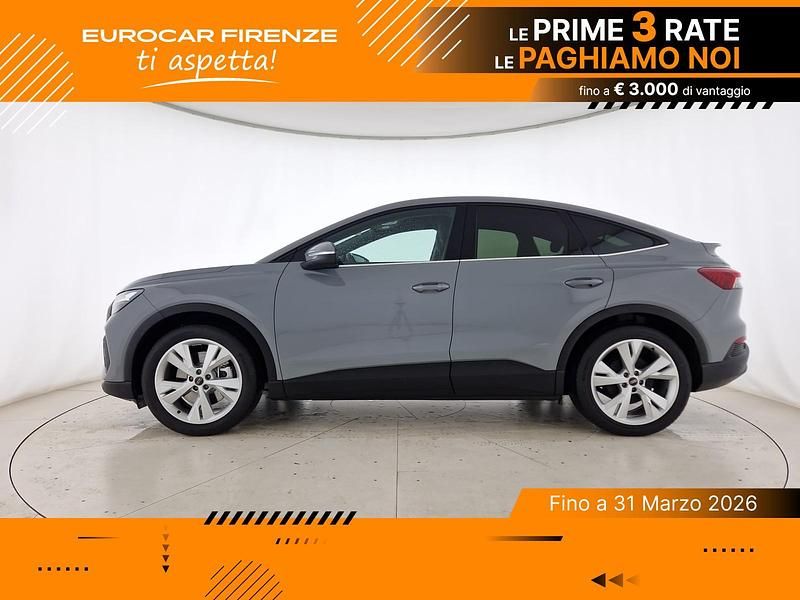 Usata Audi Q4 Sportback e-tron Business 88 kW (121 CV) 2024 Grigio selce SUV