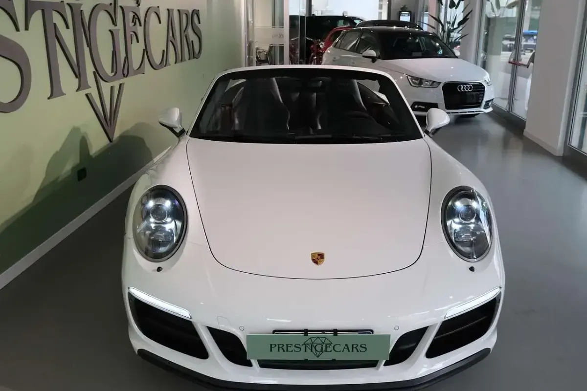 Usata Porsche 911 Carrera GTS 450 CV (330 kW) 2018 Bianco Berlina