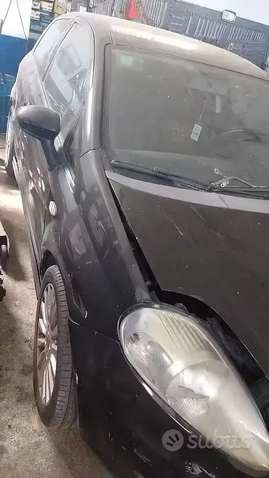 Usata Fiat Punto 120 CV (88 kW) 2008 Nero Utilitaria