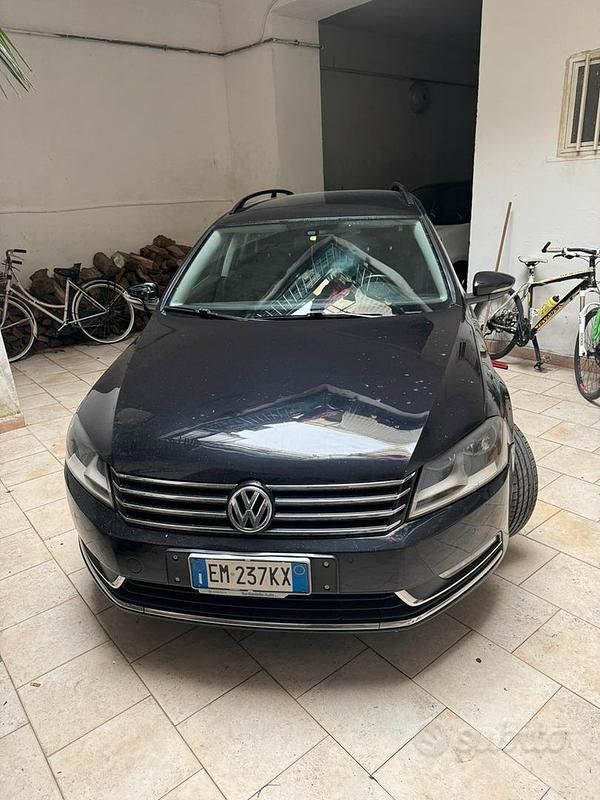 Nero Usata 2014 VW Passat Station wagon | 5500 € - Immagine 1/4