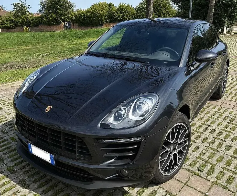 Usata Porsche Macan 250 CV (183 kW) 2017 Grigio SUV