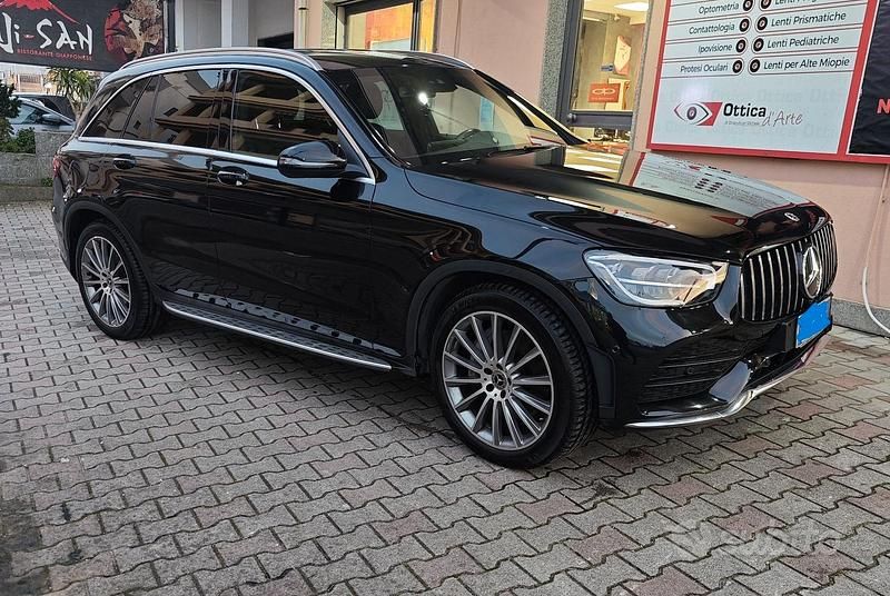 Usata Mercedes GLC220 Premium Plus 194 CV (142 kW) 2019 Nero SUV