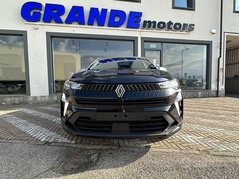 Nuova Renault Captur Techno 100 CV (73 kW) 2025 Grigio SUV