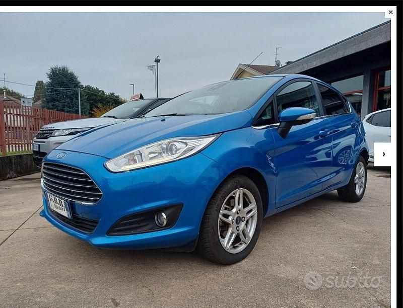 Usata Ford Fiesta 2013 Blu Utilitaria