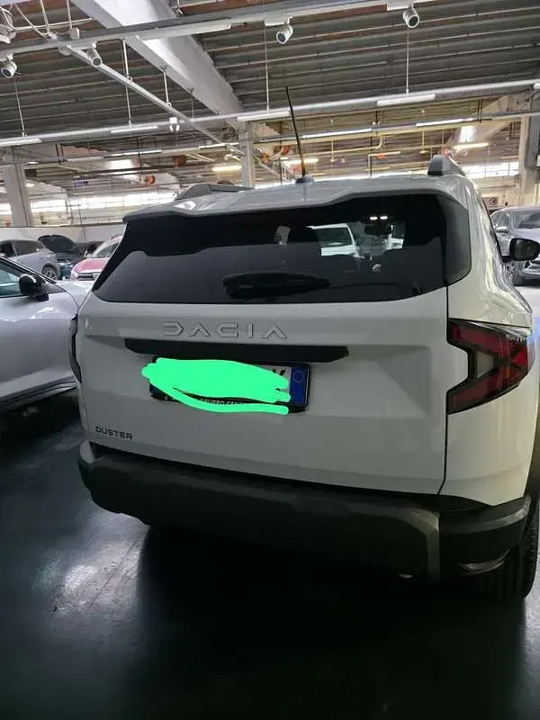 Usata Dacia Duster Journey 101 CV (74 kW) 2024 SUV
