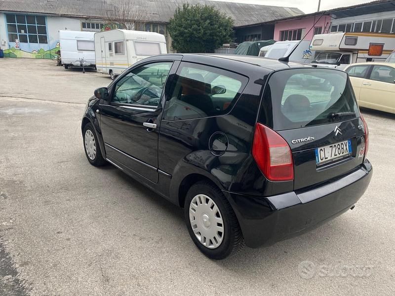 Usata Citroën C2 60 CV (44 kW) 2005 Nero Utilitaria