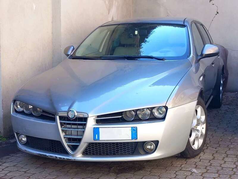 Usato 2007 Alfa Romeo 159 1.9 Diesel 120 CV (3.100 €)
