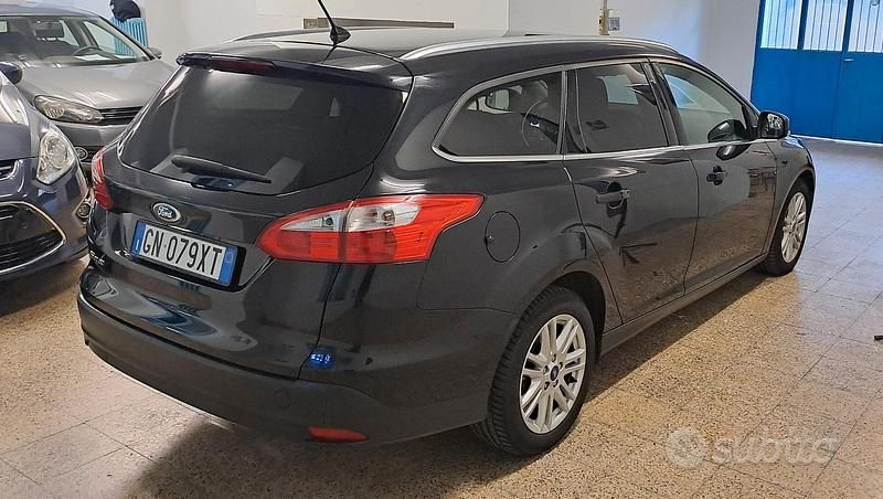 Usata Ford Focus Titanium 115 CV (84 kW) 2014 Nero Station wagon