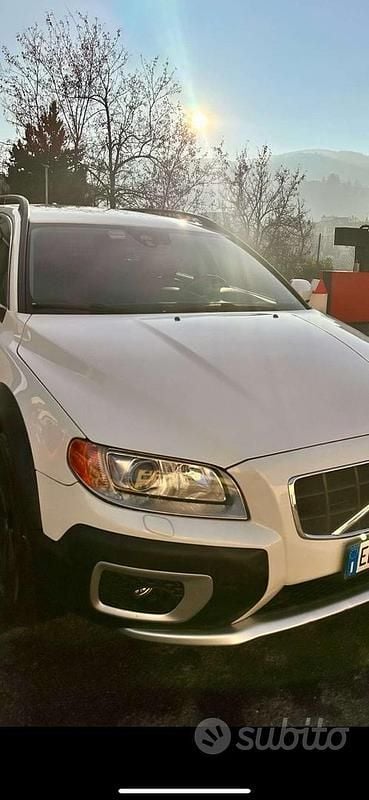 Usata Volvo XC70 205 CV (150 kW) 2014 Bianco SUV