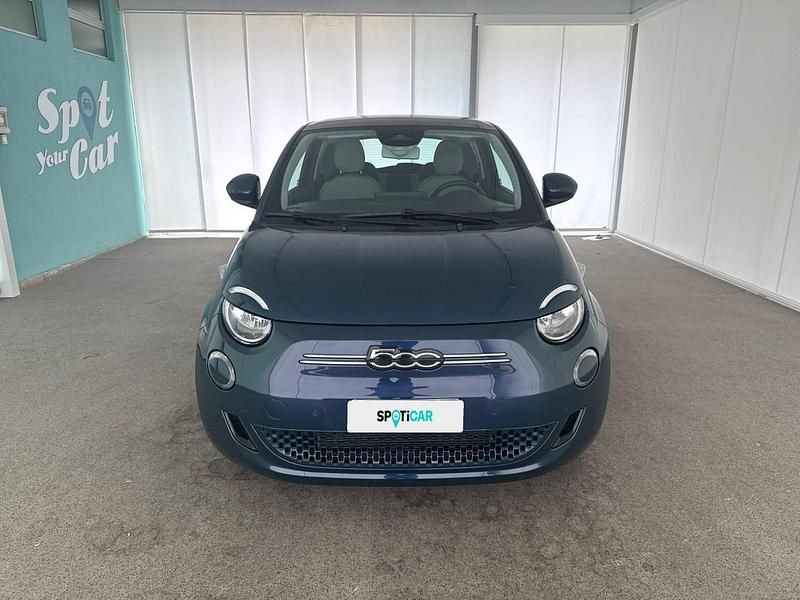 Usata Fiat 500e Icon 86 kW (118 CV) 2021 Verde Utilitaria