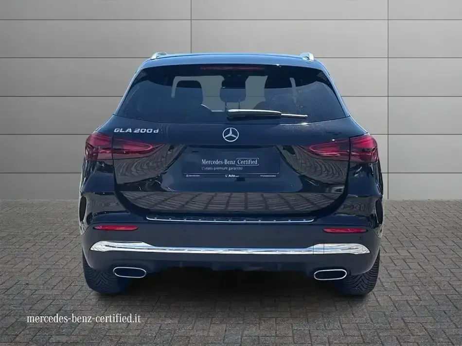 Usata Mercedes GLA200 Advanced Plus 150 CV (110 kW) 2024 Nero SUV