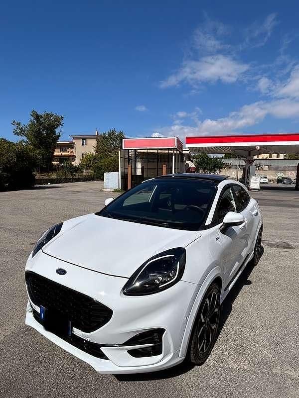 Usata 2023 Ford Puma ST-Line SUV | 23.000 € (Molto cara) - Immagine 1/4