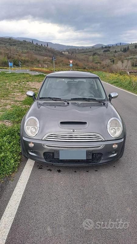 Usata Mini Cooper S 163 CV (119 kW) 2002 Grigio Utilitaria