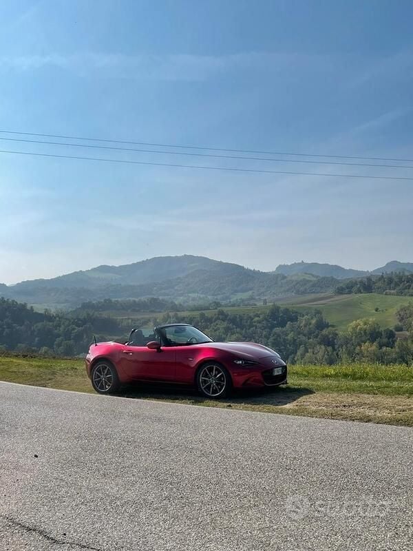 Rosso Usata 2018 Mazda MX5 Inclusive Cabrio | 25.000 € (Ottimo prezzo) - Immagine 1/4