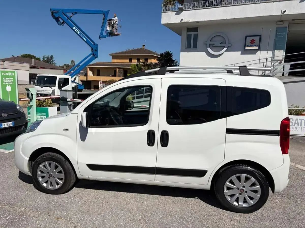 Usata Fiat Qubo Active 77 CV (56 kW) 2014 Bianco Monovolume