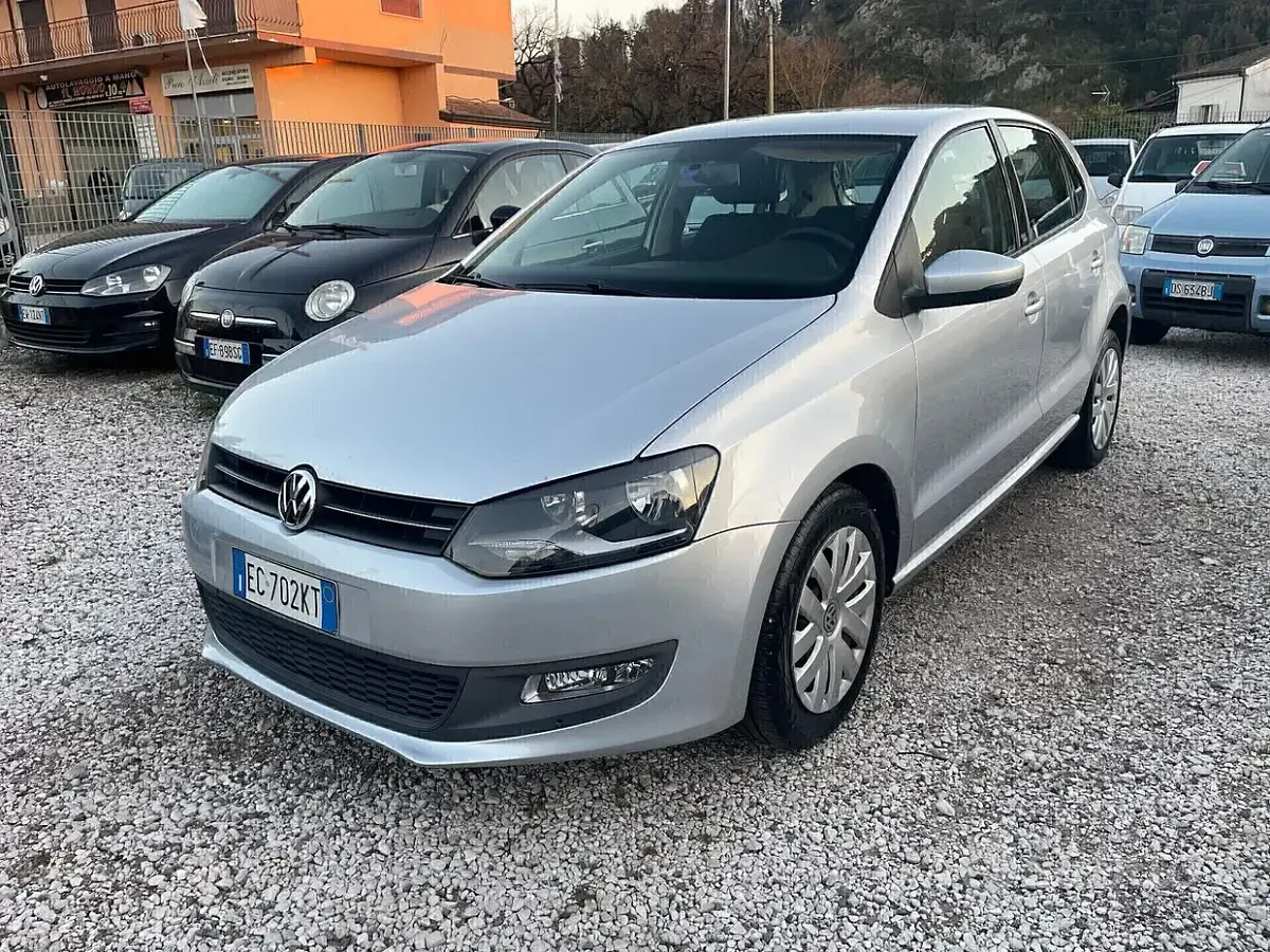 Usata VW Polo 75 CV (55 kW) 2010 Grigio Utilitaria