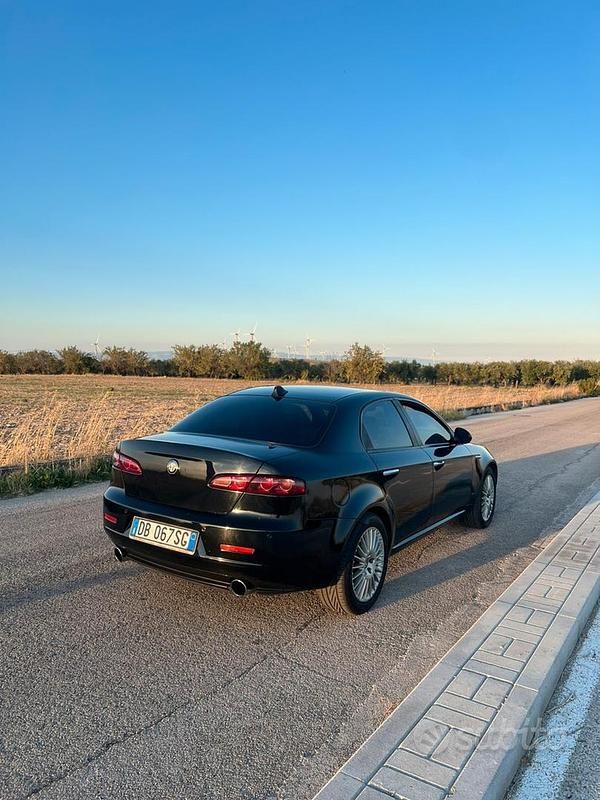 Usata Alfa Romeo 159 150 CV (110 kW) 2005 Nero Berlina