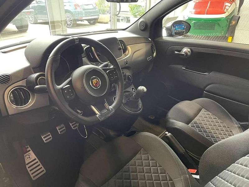 Usata Abarth 595 70th Anniversary 165 CV (121 kW) 2020 Nero Berlina
