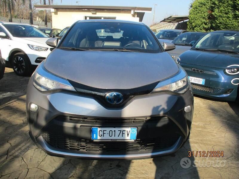 Grigio Usata 2021 Toyota C-HR Comfort SUV | 18.999 € (Ottimo prezzo) - Immagine 1/4