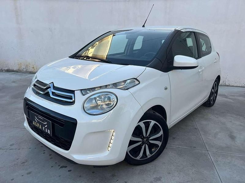 Bianco Usata 2020 Citroën C1 Shine Due volumi | 8990 € (Buon prezzo) - Immagine 1/4