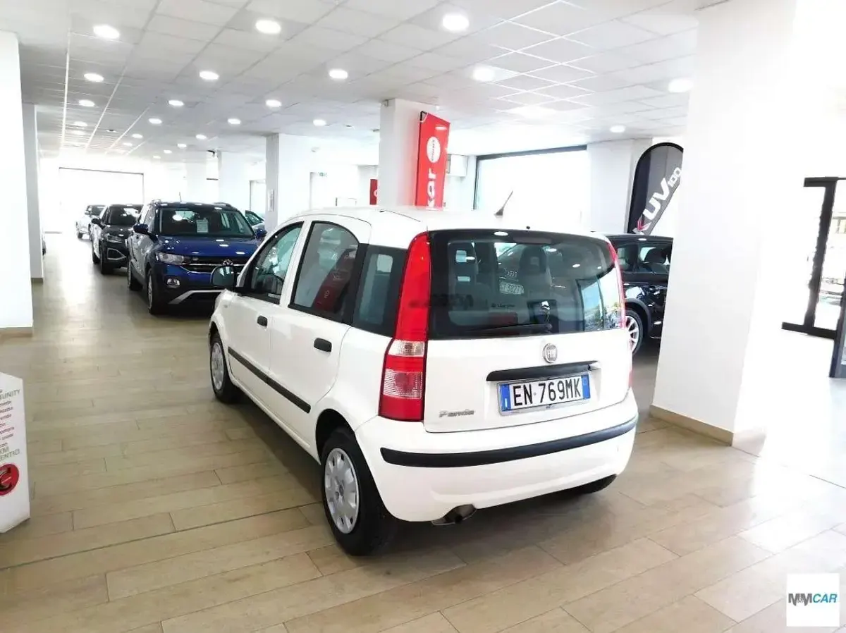 Usata Fiat Panda Active 69 CV (50 kW) 2012 Bianco Utilitaria