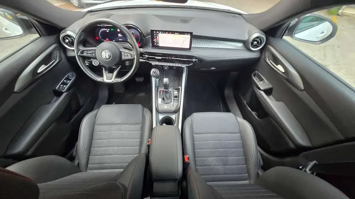 Usata Alfa Romeo Tonale Sprint 131 CV (96 kW) 2023 Bianco SUV
