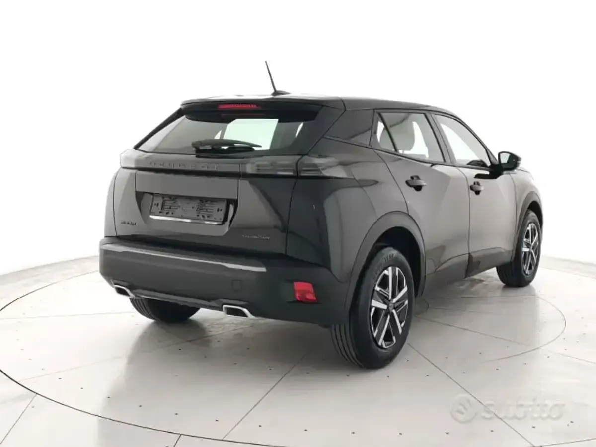 Usata Peugeot 2008 Style 136 CV (100 kW) 2025 Nero perla SUV
