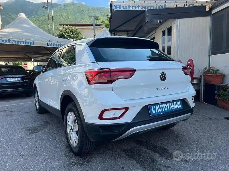 Usata VW T-Roc Style 110 CV (80 kW) 2023 Bianco SUV