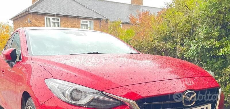 Usata Mazda 3 150 CV (110 kW) 2015 Rosso Utilitaria