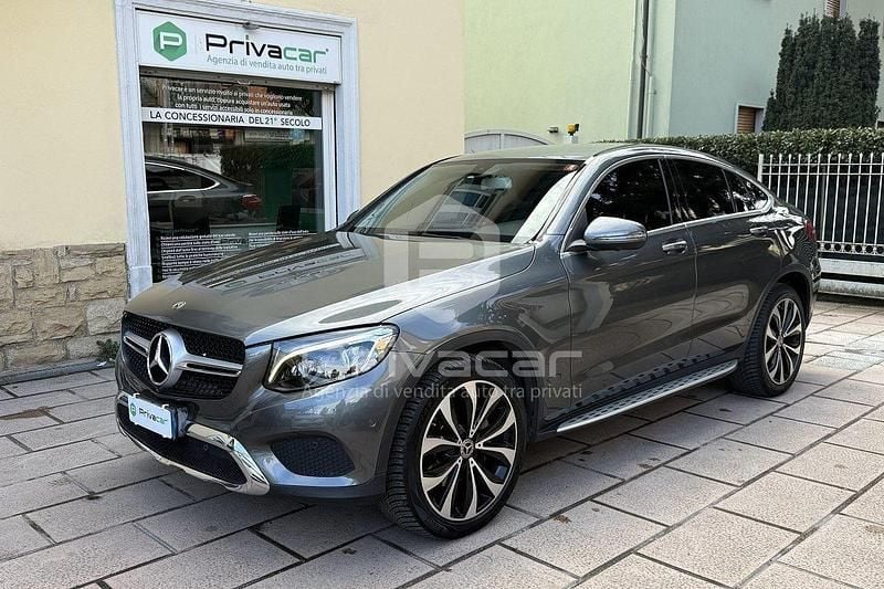 Usata Mercedes GLC220 170 CV (125 kW) 2017 Grigio Coupé