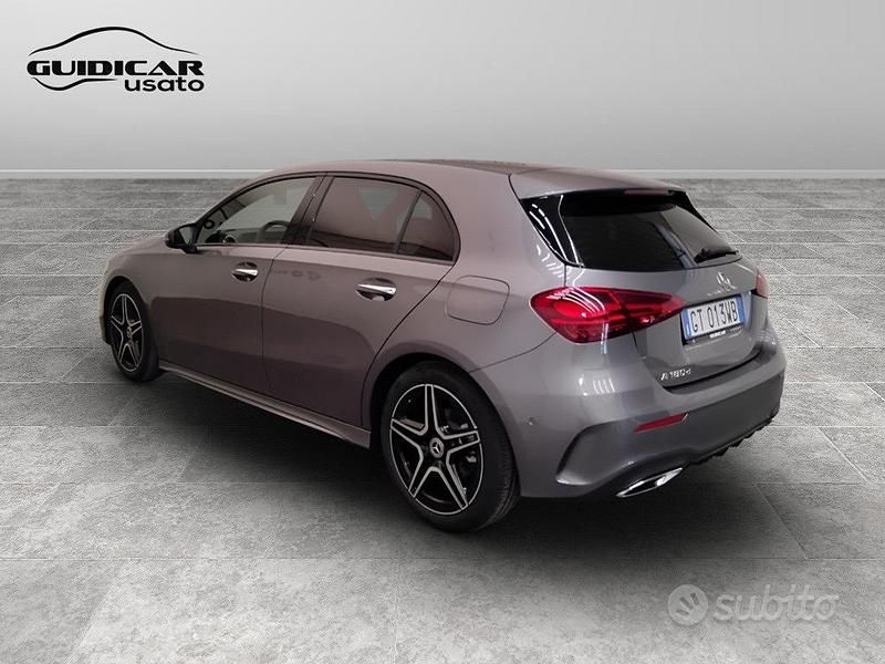 Usata Mercedes A180 Advanced Plus 116 CV (85 kW) 2024 Grigio Berlina
