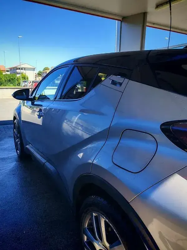 Usata Toyota C-HR Style 98 CV (72 kW) 2017 SUV