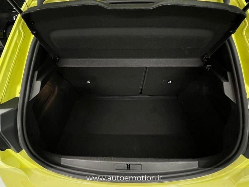 Usata Peugeot 208 Allure 101 CV (74 kW) 2025 Giallo Utilitaria