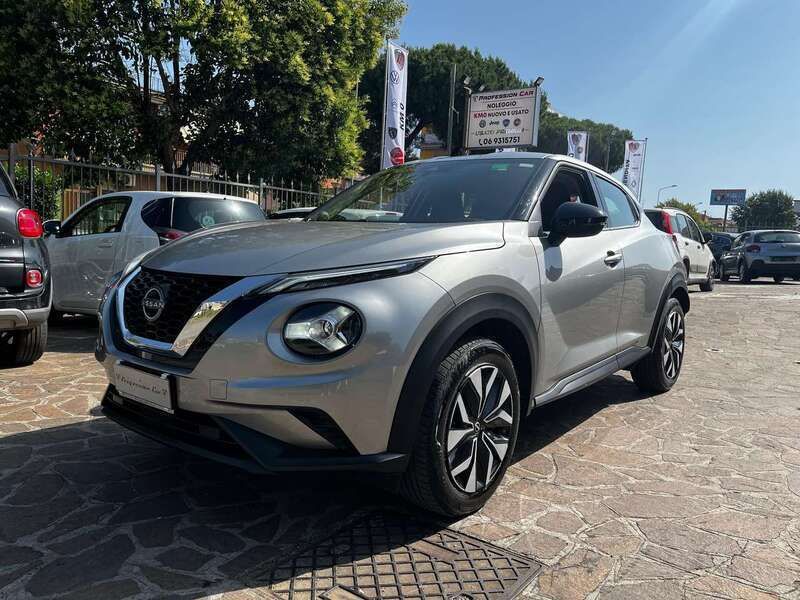 Grigio Usata 2023 Nissan Juke SUV | 14.920 € (Super prezzo) - Immagine 1/4