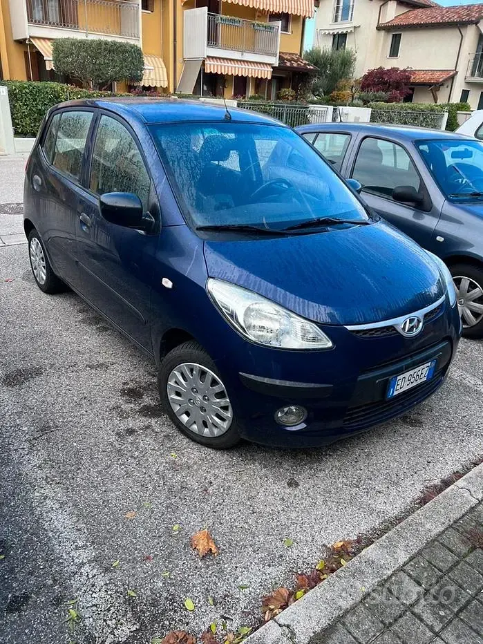 Usata Hyundai i10 69 CV (50 kW) 2010 Blu Utilitaria