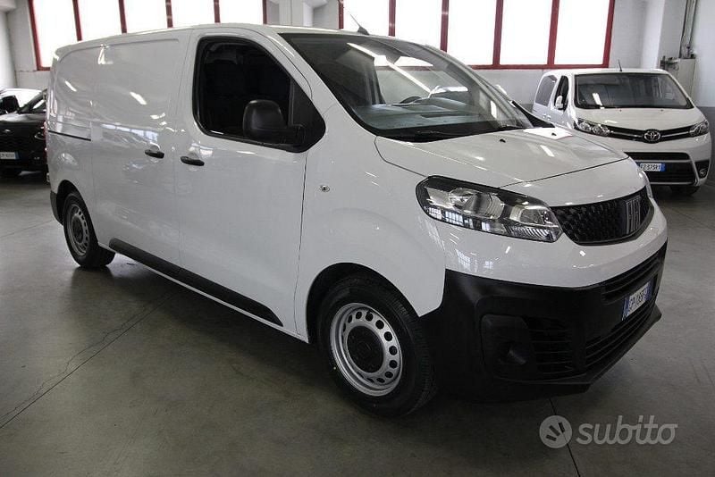 Usata Fiat Scudo 145 CV (106 kW) 2023 Bianco Furgone