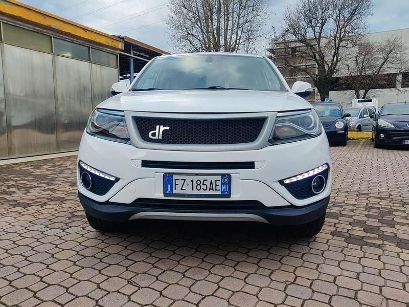 Usata DR DR6 150 CV (110 kW) 2019 Bianco SUV