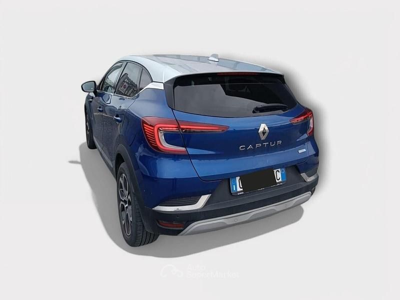 Usata Renault Captur Intens 160 CV (117 kW) 2021 Blu SUV