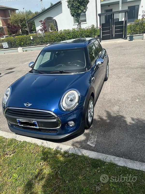 Usata Mini One D 75 CV (55 kW) 2018 Blu Utilitaria
