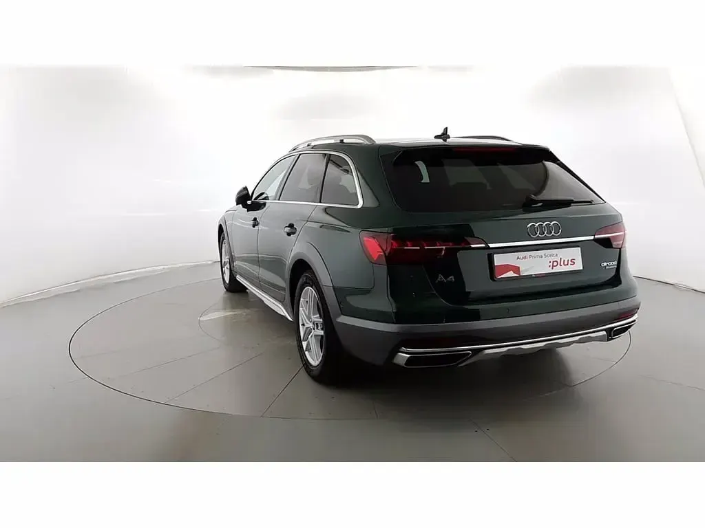 Usata Audi A4 Allroad Business 204 CV (150 kW) 2022 Verniciature personalizzate audi exclusive Station wagon