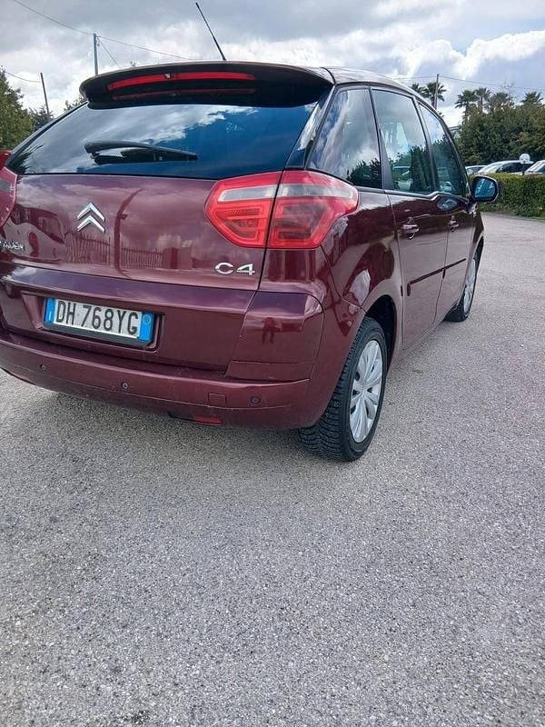 Usata Citroën C4 Elegance 110 CV (80 kW) 2007 Viola Berlina