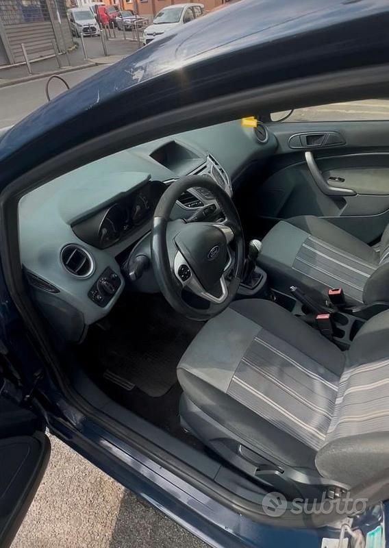 Usata Ford Fiesta 97 CV (71 kW) 2010 Utilitaria