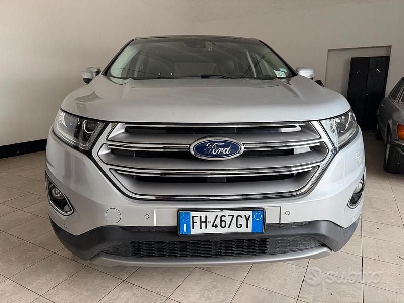 Usata Ford Edge Vignale 210 CV (154 kW) 2017 Grigio SUV