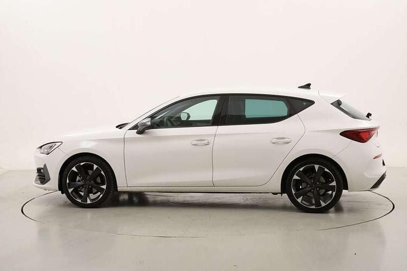 Usata Cupra Leon 150 CV (110 kW) 2024 Bianco Berlina