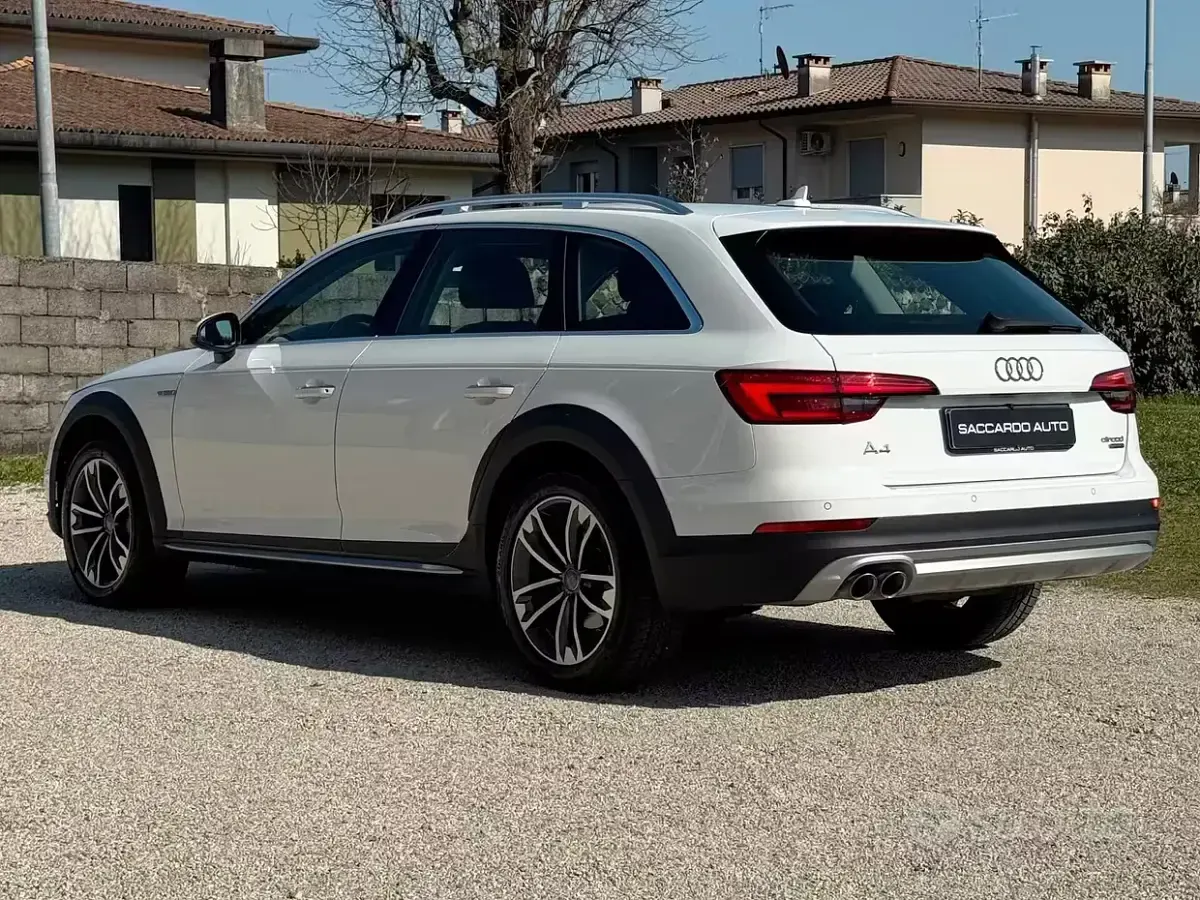 Usata Audi A4 Allroad Business 190 CV (139 kW) 2017 Bianco Station wagon