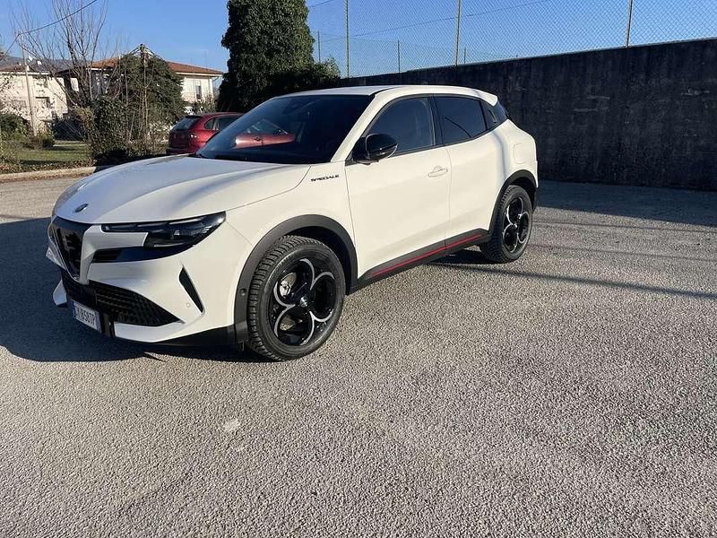 Usata Alfa Romeo Junior Edizione Speciale 136 CV (100 kW) 2025 SUV