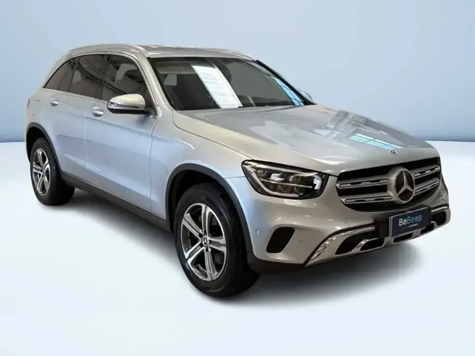 Usata Mercedes GLC220 194 CV (142 kW) 2022 Grigio SUV