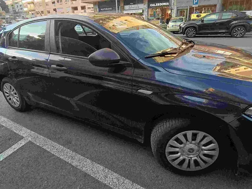 Usata Fiat Tipo Pop 95 CV (69 kW) 2016 Blu/azzurro Berlina