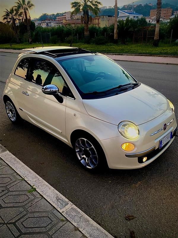 Usata Fiat 500 Lounge 95 CV (69 kW) 2013 Bianco Berlina