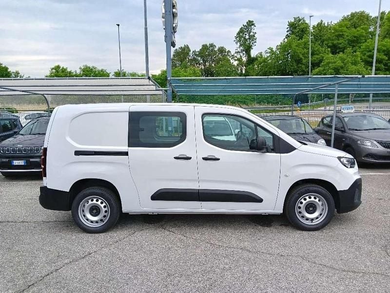 Nuova Fiat Doblò 101 CV (74 kW) 2026 Bianco Monovolume